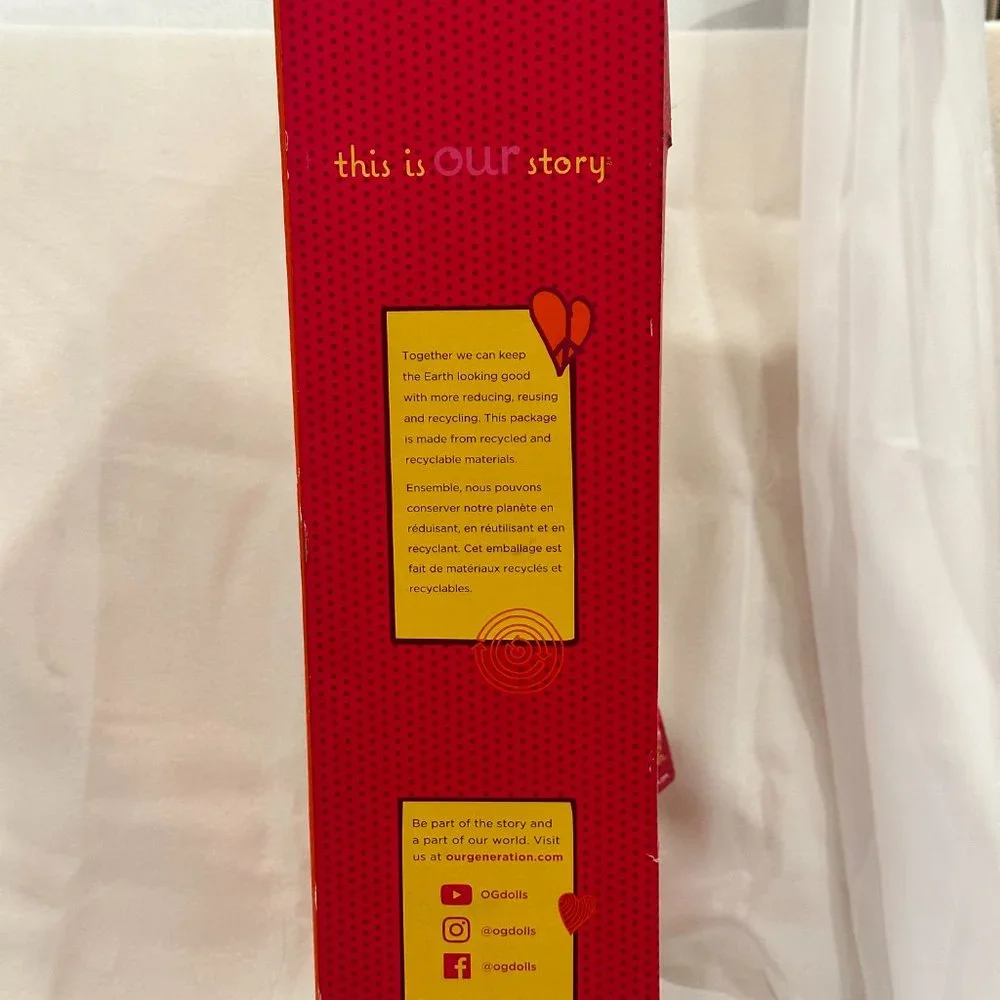 Sydney Lee Doll - Picture 3 of 3